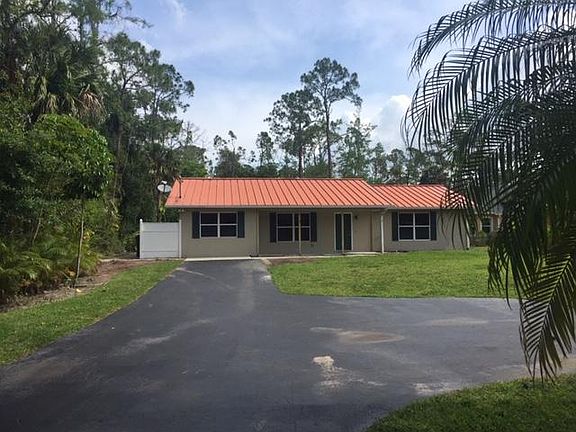 2nd image of 6115 Dogwood Way