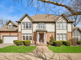 995 Oak St, Winnetka, IL