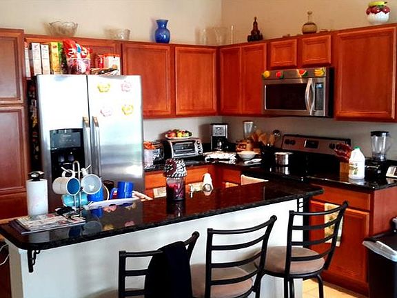 5th image of 982 Gascony Ct