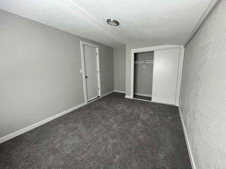 5009 NE Hazel Dell Ave — Photo 2