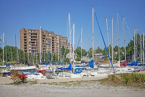 100 Lakeshore Rd E #805 Photo 1