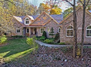 1320 Hosner Rd, Oxford, MI 48370