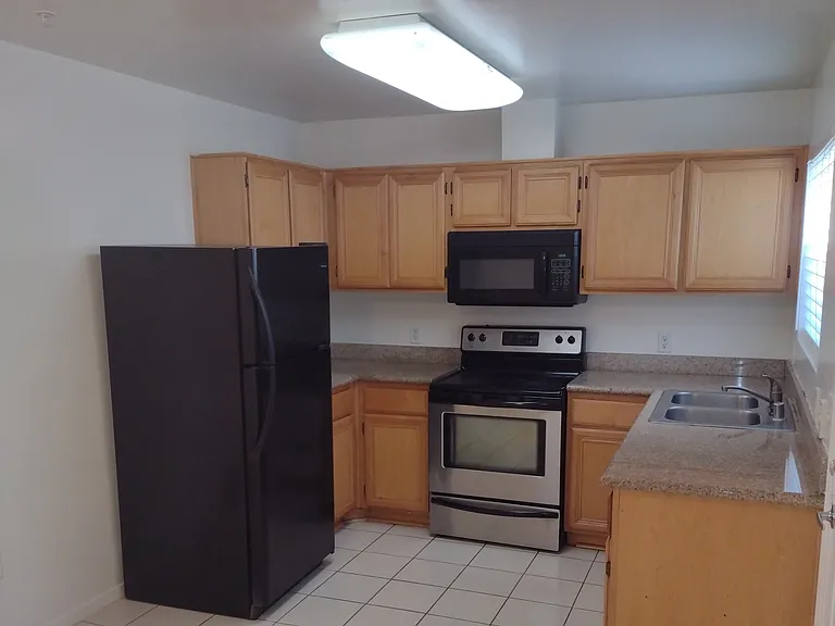 Pacheco Townhomes — Photo 4