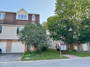 46 Lightfoot Pl, Ottawa, ON K2L3M2