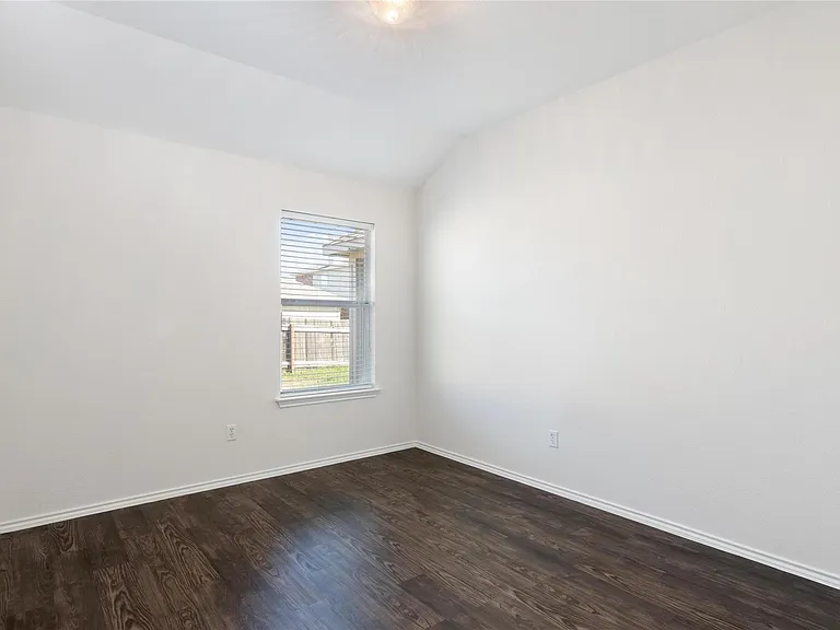 1117 Alexandria Way — Photo 21