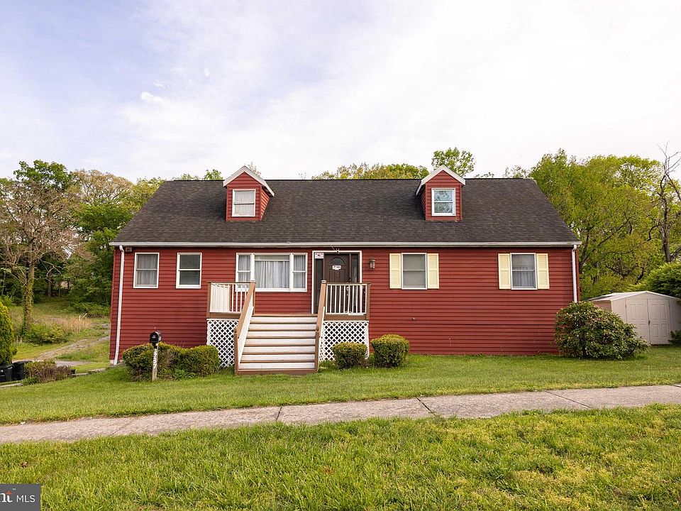 1st image of 3737 Canterbury Rd