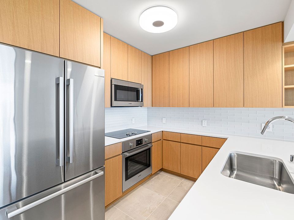 1st image of 1388 Kapiolani Blvd #3303