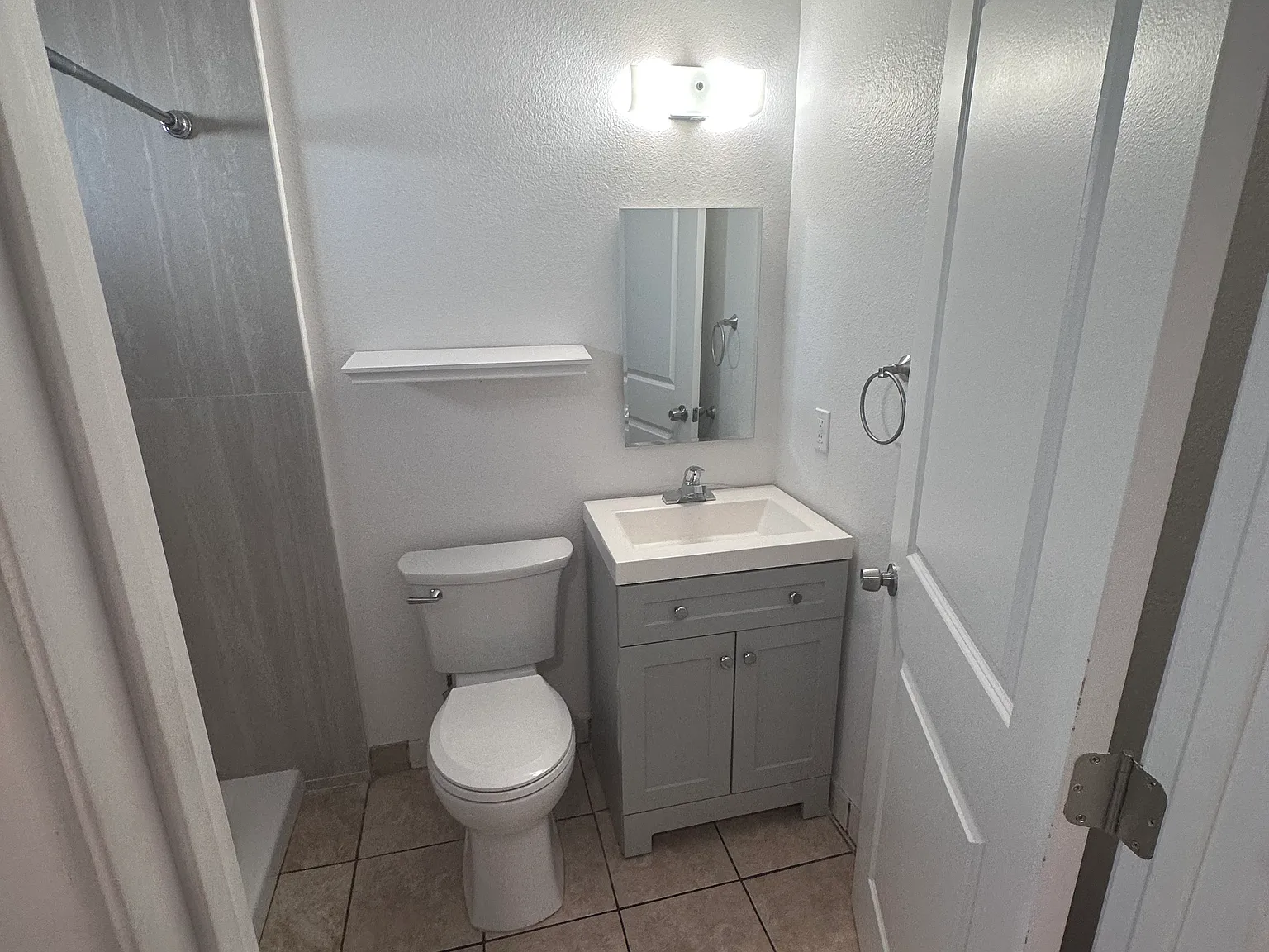 8126 Cravell Ave — Photo 4
