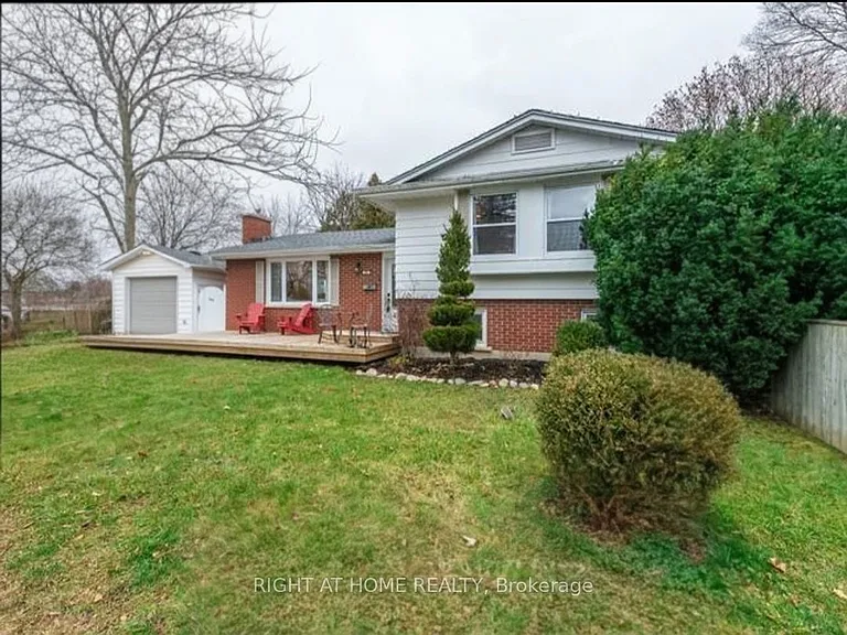 90 Chapple Hill Rd S #UPPER — Photo 1