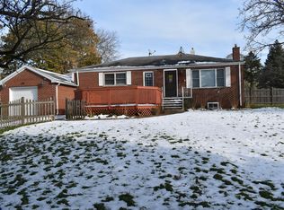 1102 Van Buren Ave, Wauconda, IL