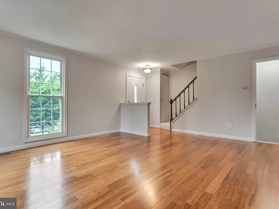32 Native Dancer Ct