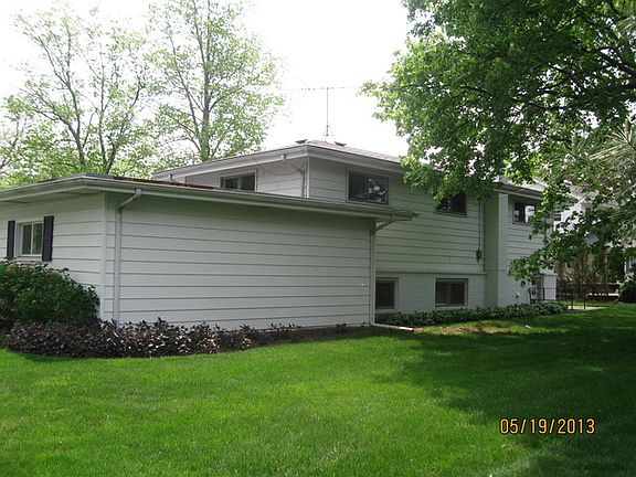 2nd image of 3338 Bellwood Ln