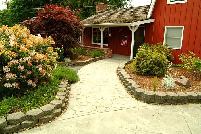 Inviting Entry