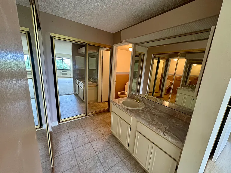 13691 E Marina Dr #610 — Photo 7