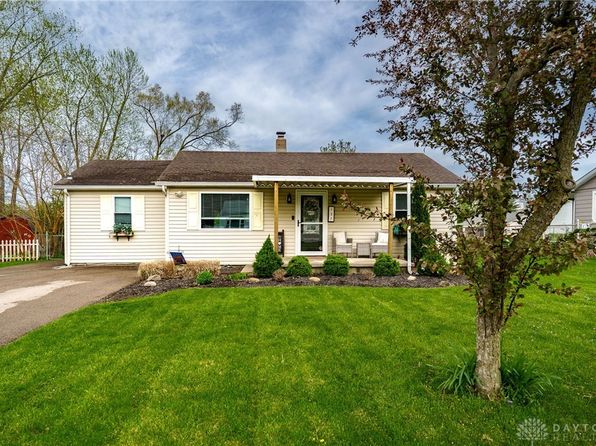 137 Dalton Ave, Carlisle, OH 45005