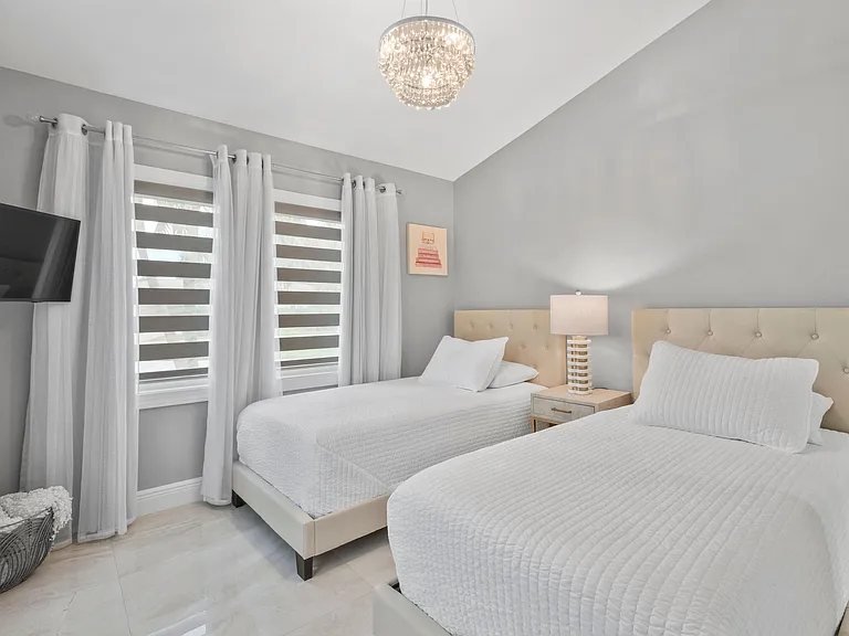 7101 W Lake Dr — Photo 22