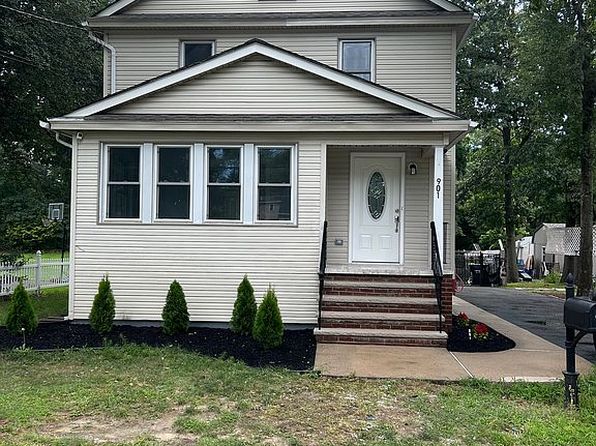 901 Palmer Ave