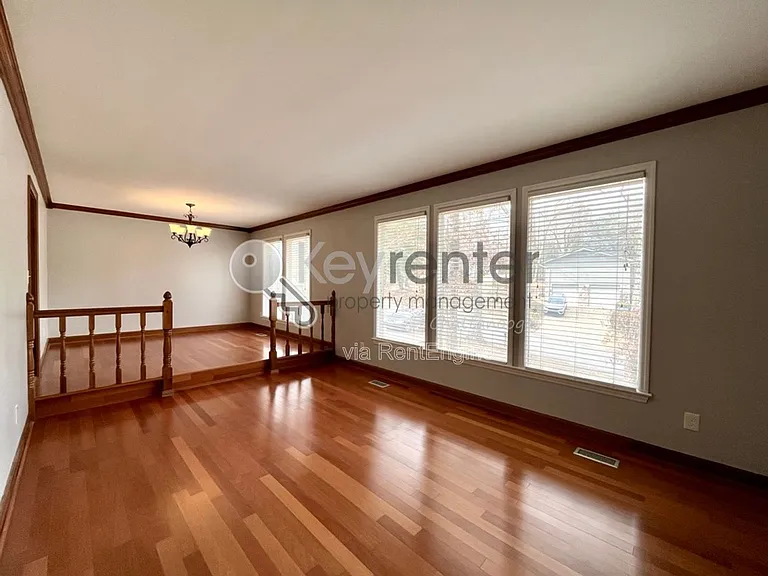 4704 Privateer Rd — Photo 8