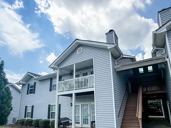 605 Pelham Square Way, Greer, SC 29650