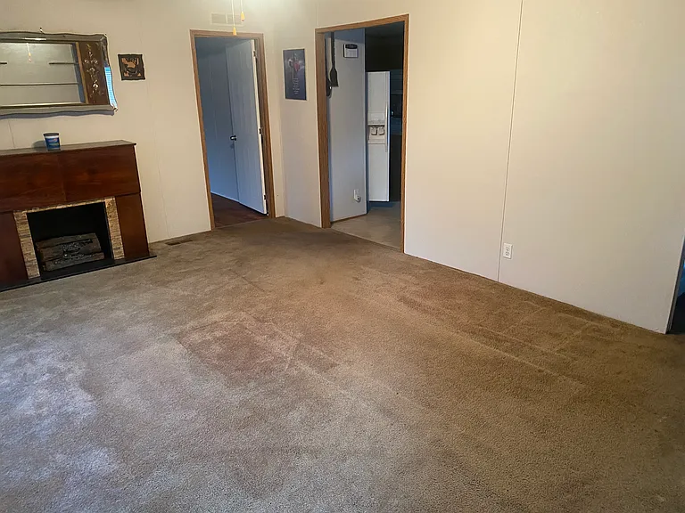 Onyx Ave — Photo 5