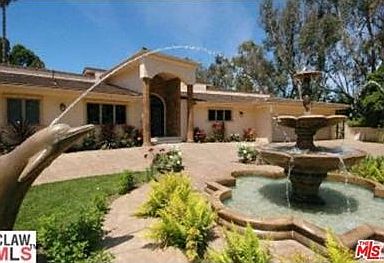 4865 Louise Ave Encino Ca Zillow