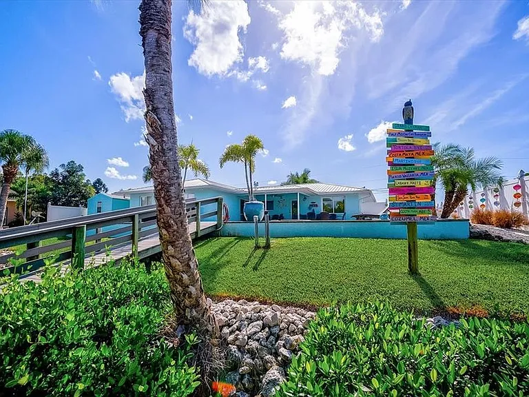 670 Coral Dr — Photo 13