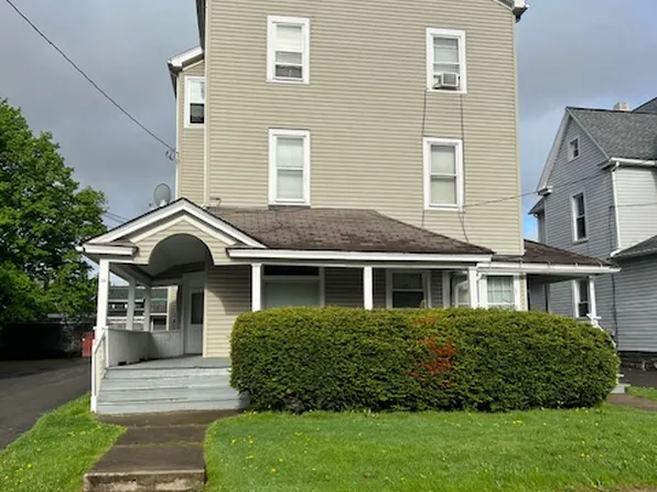 20 Allen St, Johnson City, NY 13790