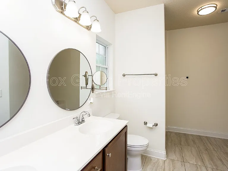 7224 Caley St — Photo 15