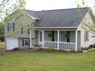 2210 Walt Arney Rd, Lenoir, NC 28645