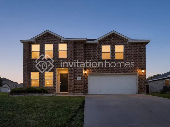4512 Ashbury Ln, Mansfield, TX 76063