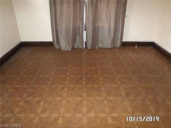 4th image of 13617 Eaglesmere Ave