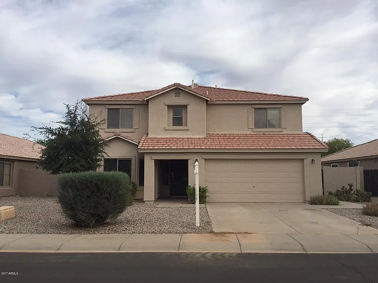 3907 S Soho Ln — Photo 1