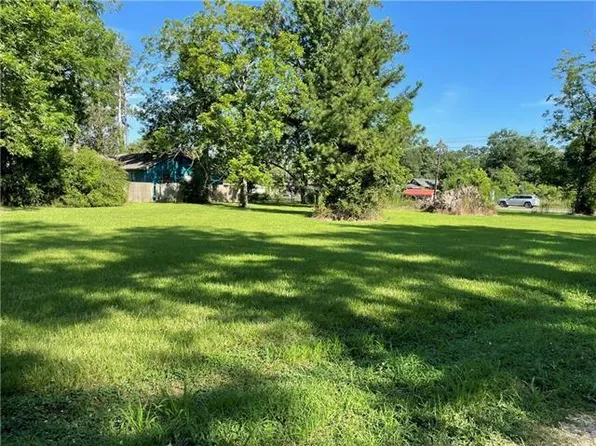 18260 Highway 22, Ponchatoula, LA 70454