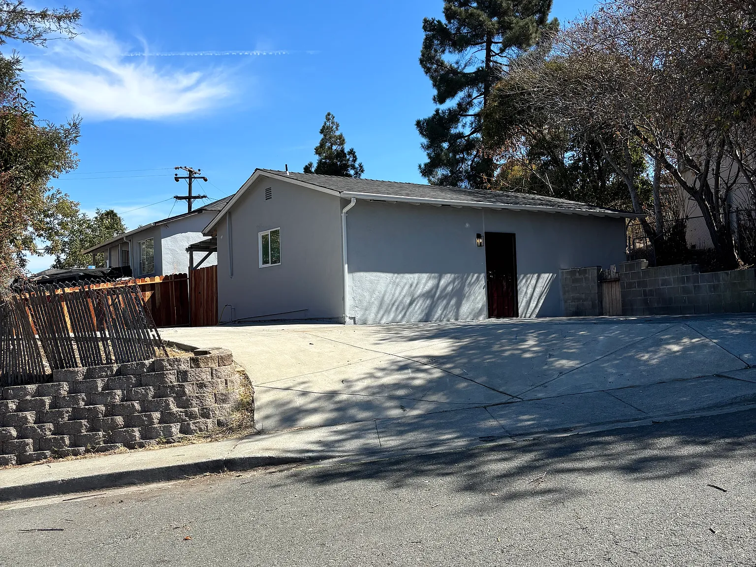 2 bed, 715 sqft, $2,350 — Photo 4