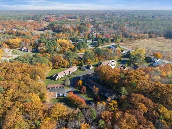 8 Cheshire Meadows Lane #8, Kennebunk, ME 04043