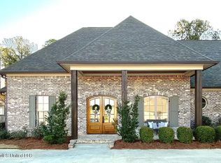 218 S Woodcreek Rd, Madison, MS 39110