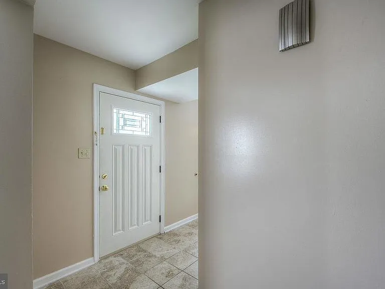 5678 Sutter Ln — Photo 11