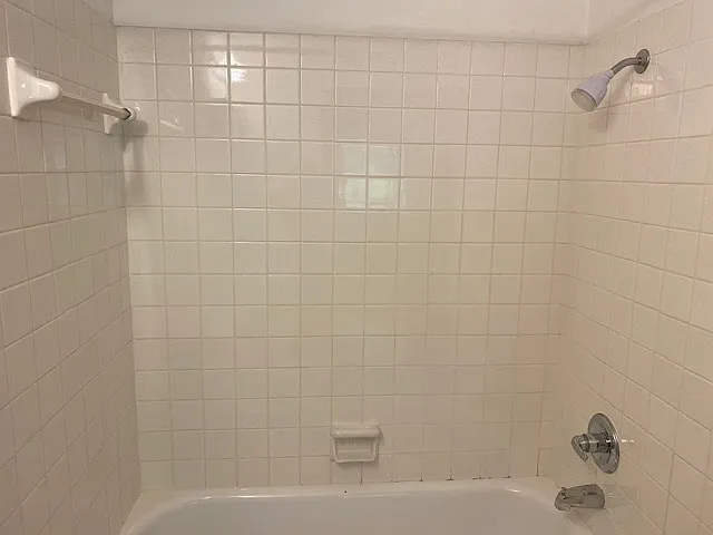 Westwood Apartments — Photo 29