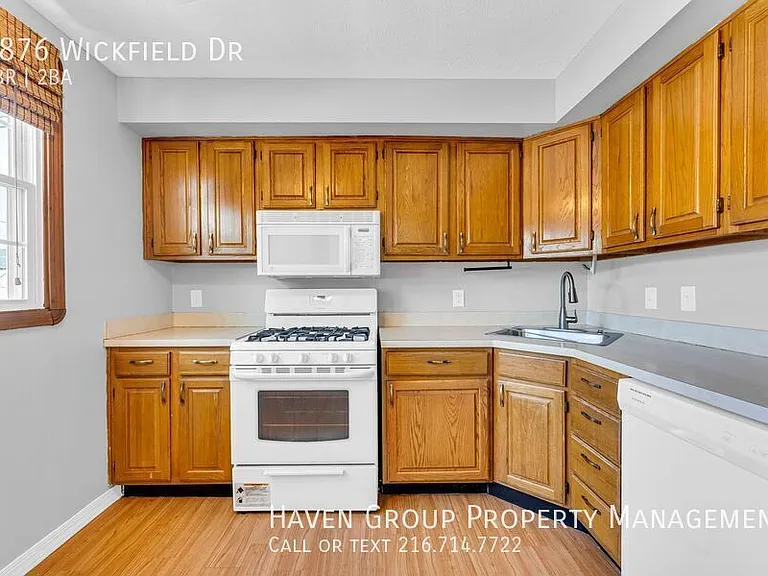 5876 Wickfield Dr — Photo 10