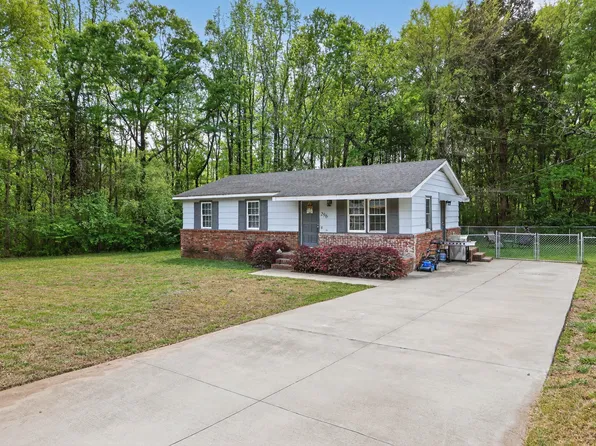 296 Gaston St, Pacolet, SC 29372