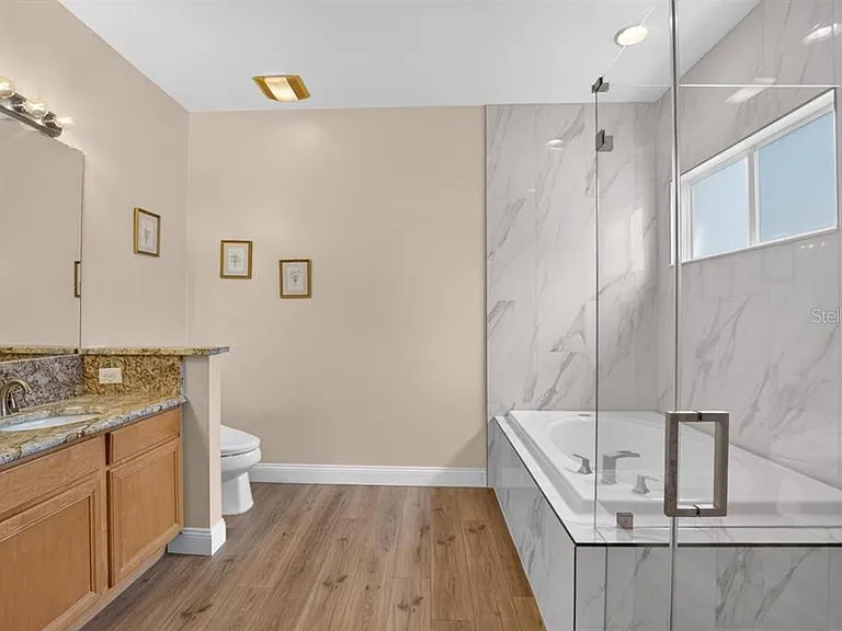 5605 Hawklake Rd — Photo 33