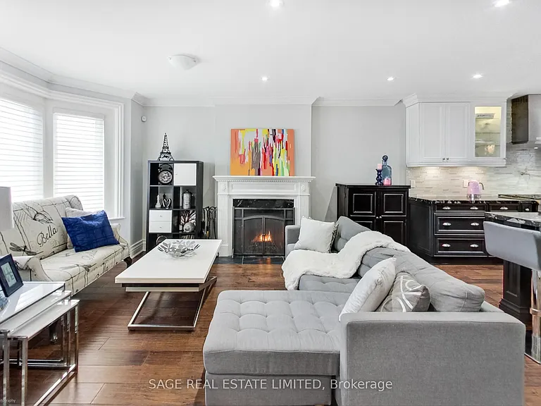 108 Beresford Ave — Photo 4