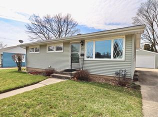 1712 McKinley Ave, Beloit, WI 53511