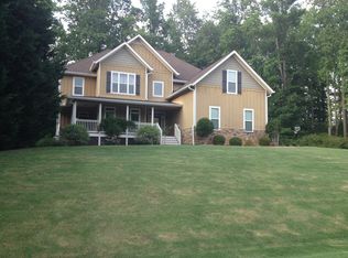 265 Springbrook Dr, Cornelia, GA 30531