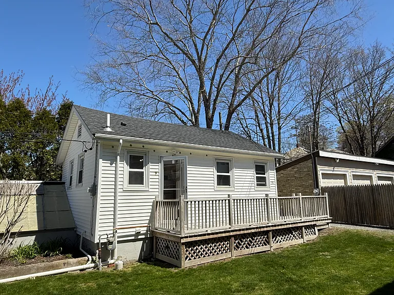 38 Webster St — Photo 1