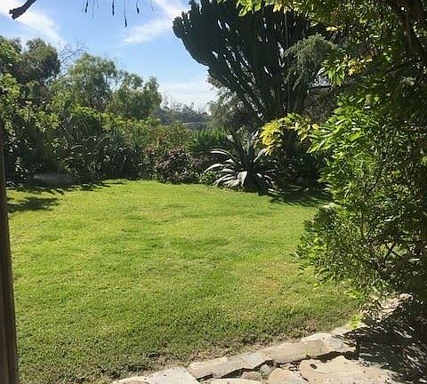 4th image of 1933 Park Dr