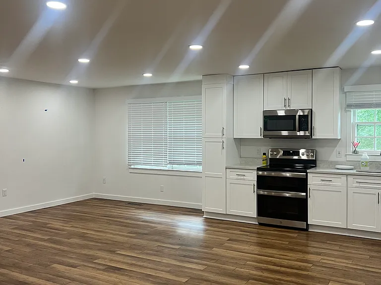 4619 Mountain View Rd — Photo 5