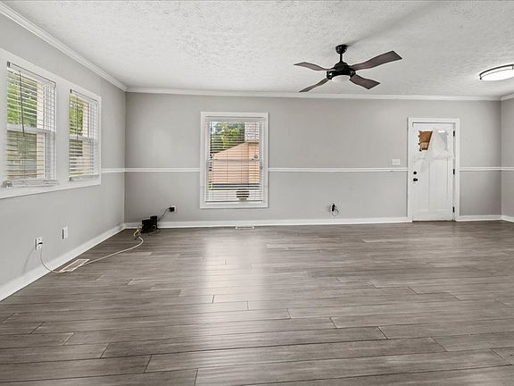 5th image of 1714 E Ohio St
