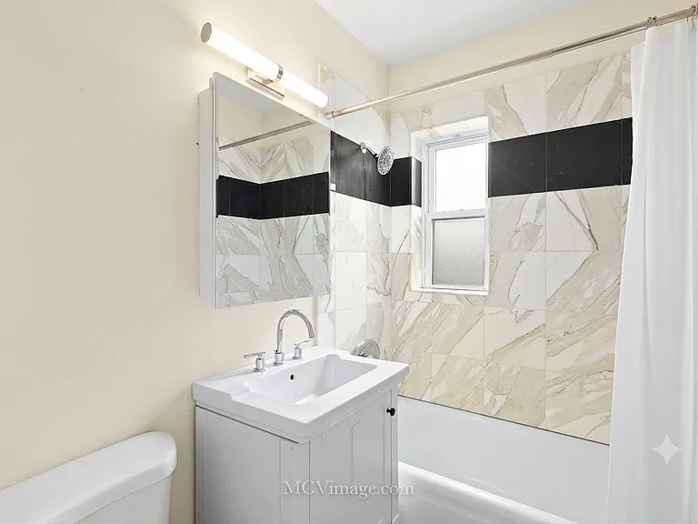 226 Lemont St #2 — Photo 16
