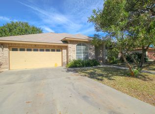 1633 Sunnybrook Dr, New Braunfels, TX 78130